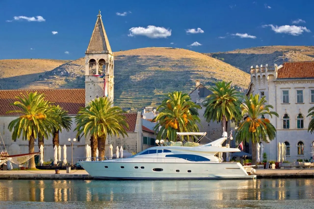 Apartment In Trogir With Sea View, Terrace, Air Conditioning, Wifi 4328-6