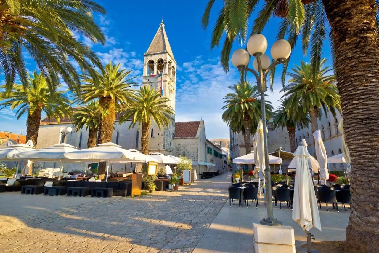 Apartment In Trogir With Sea View, Terrace, Air Conditioning, Wifi 4328-6 0*,  Croatia